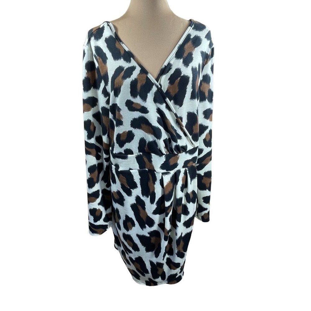 New Find Me Plus Curvy Leopard Faux Wrap Dress V-Neck Long Sleeve Size 3XL